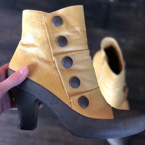 Heeled boots!